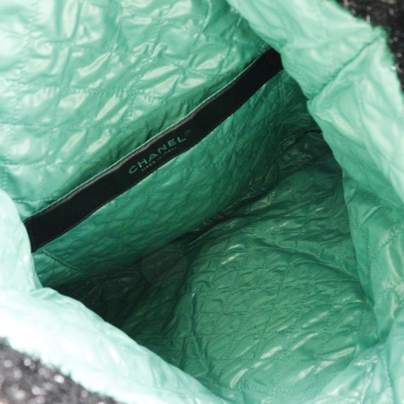 CHANEL Robot Tote Bag Cocomark Tweed Black/Silver Hardware Unisex - Picture 7 of 10